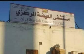 أمن المهرة يضبط ثلاثة أشخاص متهمين بجريمة قتل بعد دقائق من ارتكابها 