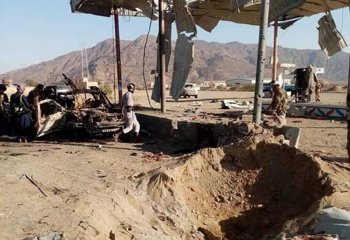 إصابة أكثر من 12 مدنياً جراء قصف الحوثي حياً سكنياً بمدينة مأرب