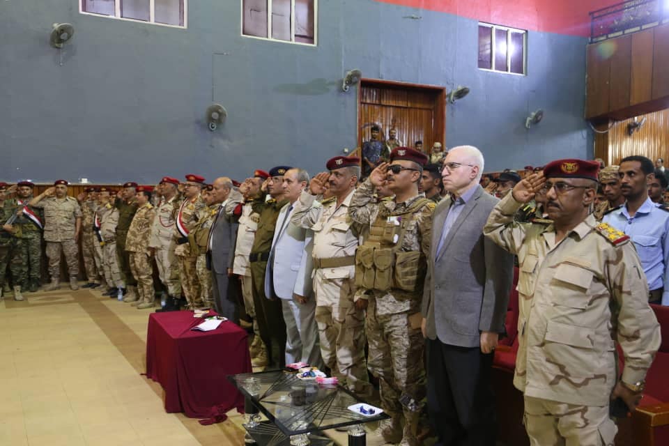 اللواء 170 دفاع جوي يقيم حفل تخرج لـ 35 ضابطا من قادة السرايا