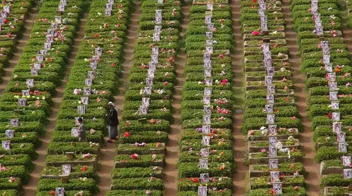 مليشيا الحوثي تشيّع 15 قتيلا من عناصرها شمالي حجة