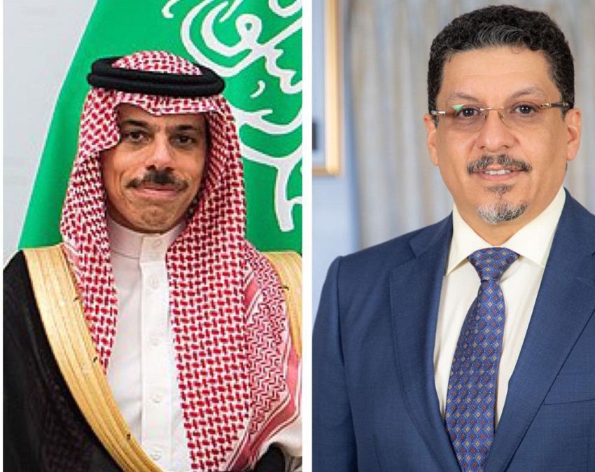 وزير الخارجية يبحث مع نظيره السعودي تداعيات الهجمات الارهابية الحوثية على الموانئ النفطية